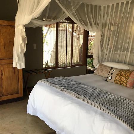 11 Raptors Lodge Hoedspruit Exterior foto